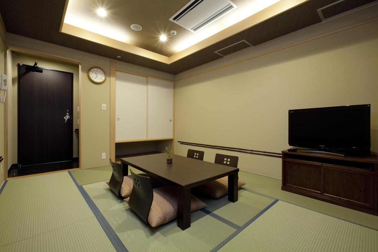 Hotel Yokohama Minatomirai Manyo Club Extérieur photo