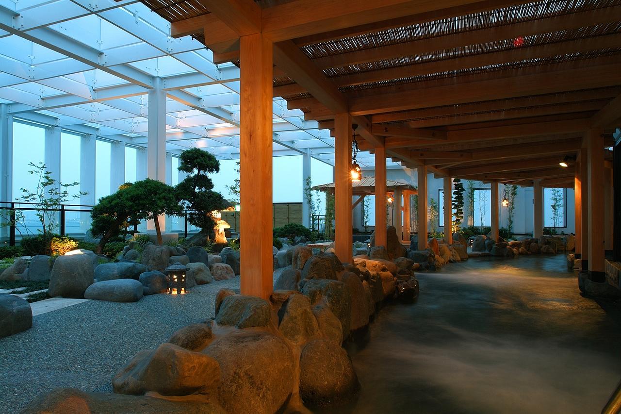 Hotel Yokohama Minatomirai Manyo Club Extérieur photo